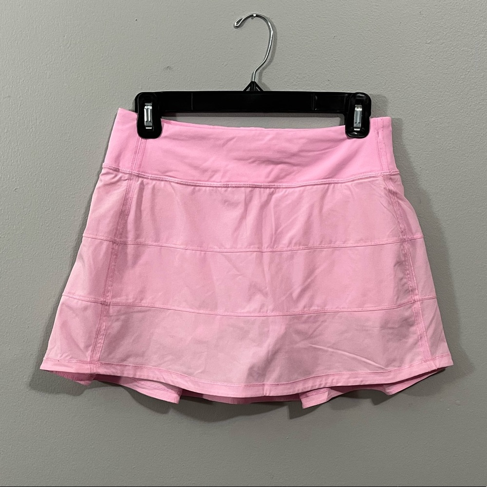 Lululemon, bubblegum pink tennis/golf skirt, approximate size 0-2 (took off tag)